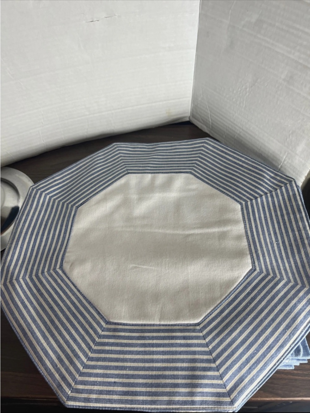 Crate & Barrel Striped Octagonal Placemat and Blue Napkin Set for 4 - Picture 4 of 6